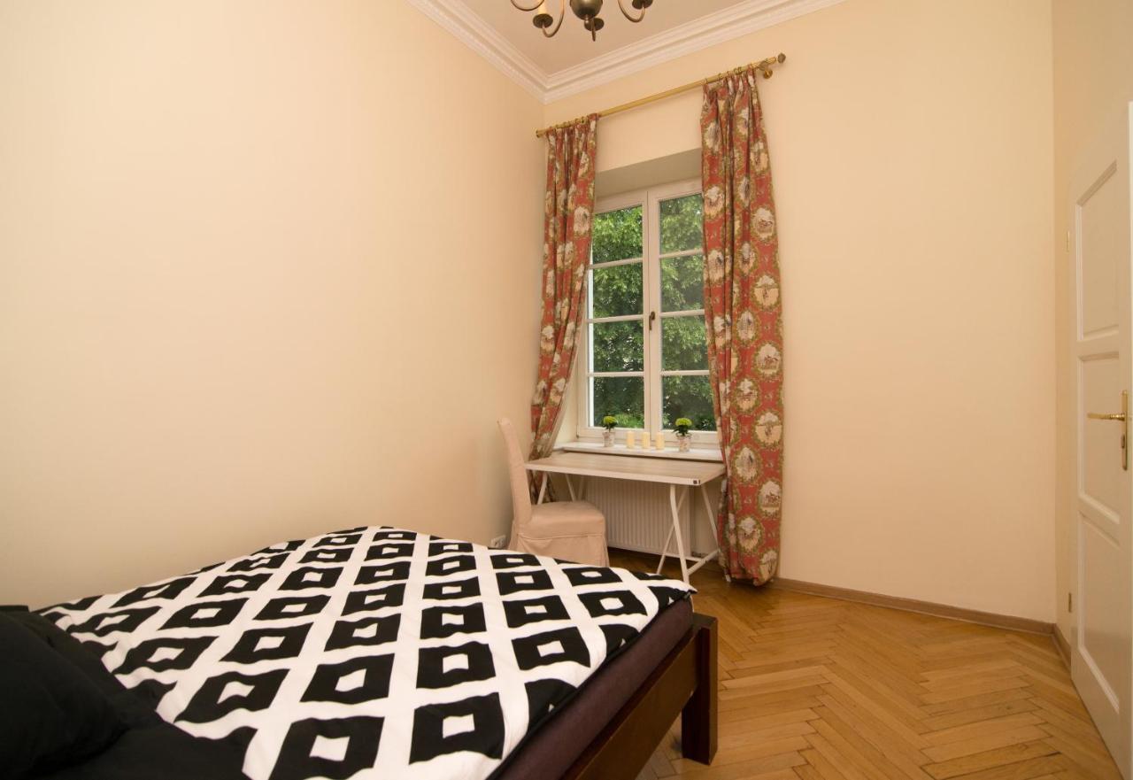 Charme De Varsovie Apartment Exterior photo